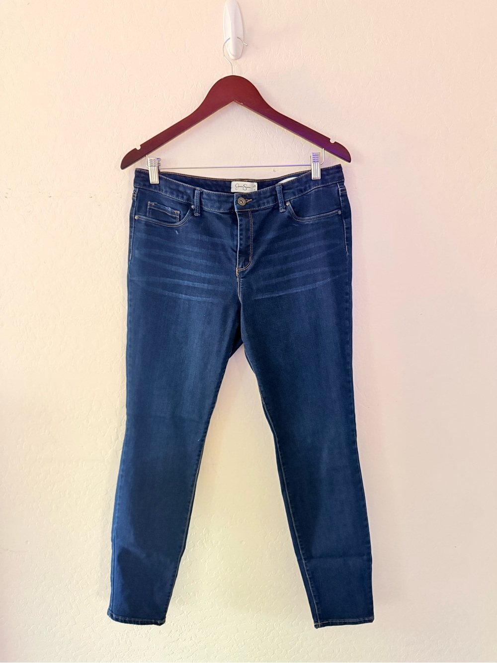 Jessica Simpson Kiss Me Super Skinny Jeans Size 14/32 Dark Wash Stretch